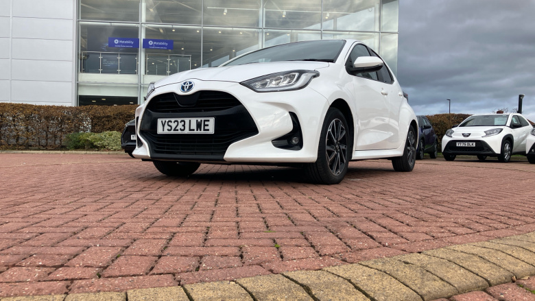 Toyota Yaris 1.5 Hybrid Design 5dr CVT Hybrid Hatchback